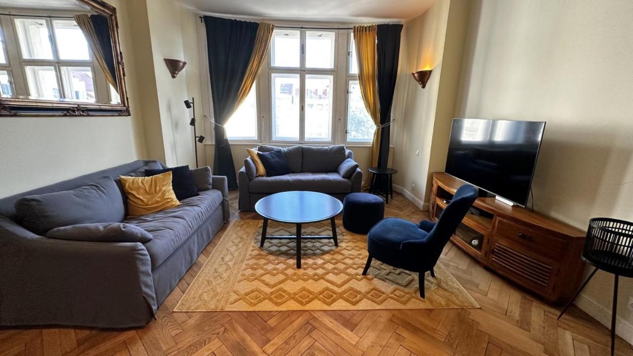 Gorkeho Apartment In City Centre Bratislava Exteriér fotografie